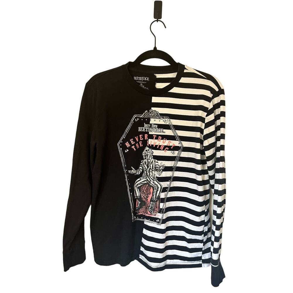 Beetlejuice Coffin Split Black and White Striped Long Sleeve T. Shirt sz Mens XS